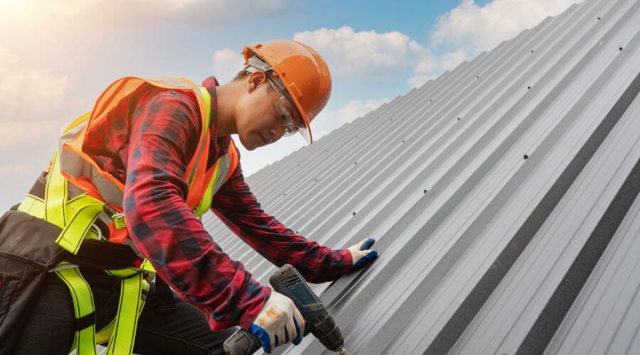 Professional Flat Roofing Installation in Wood Lake, NE